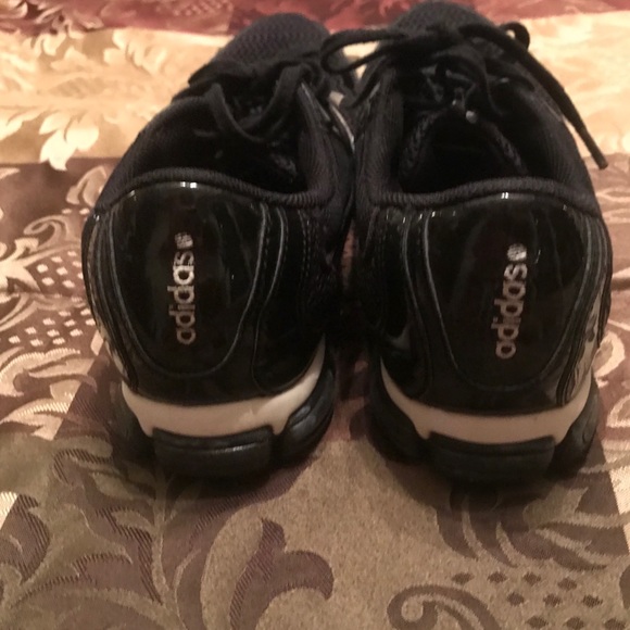 —SOLD—-adidas tennis shoes - Picture 4 of 7